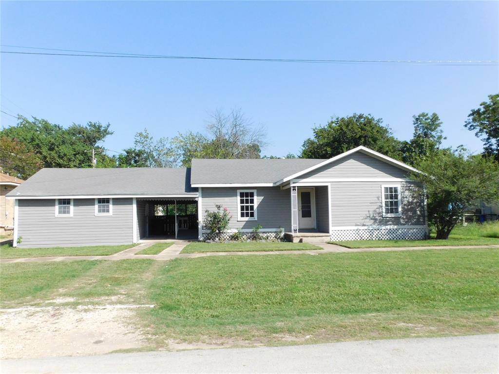 Hubbard, TX 76648,105 NW 7th Street