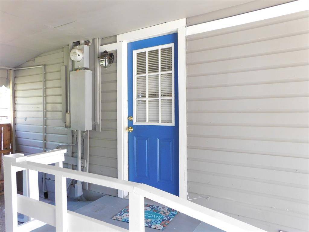 Hubbard, TX 76648,105 NW 7th Street