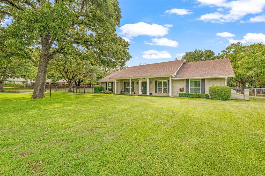 Arlington, TX 76001,1722 Wanda Way