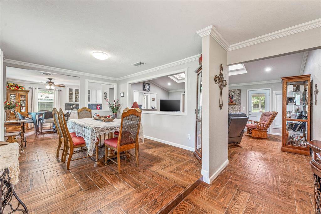 Arlington, TX 76001,1722 Wanda Way