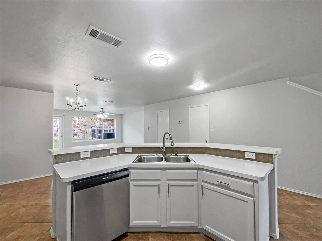 Fort Worth, TX 76131,7417 Cowhand Court