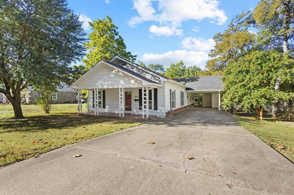 Sherman, TX 75090,904 S Gribble Street