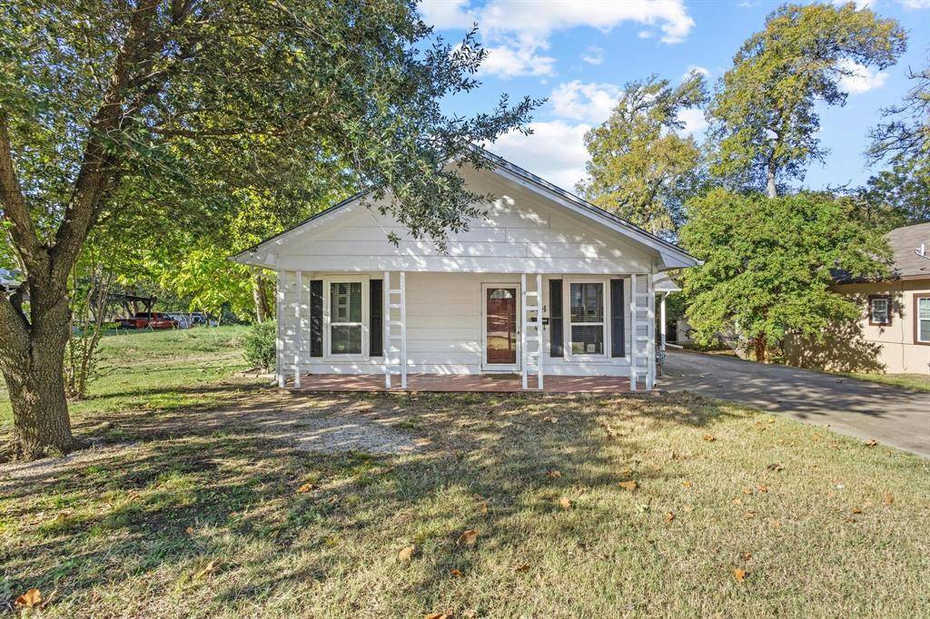 Sherman, TX 75090,904 S Gribble Street