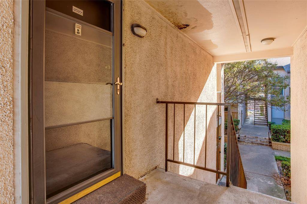 Dallas, TX 75244,12806 Midway Road #2020