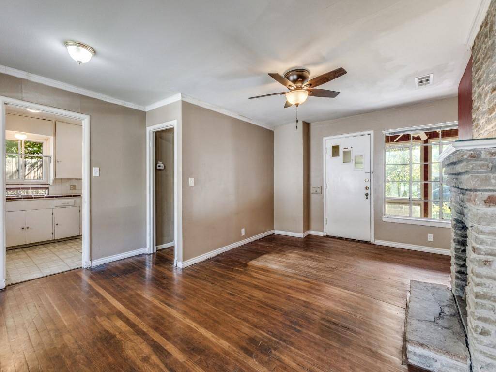 Dallas, TX 75218,9127 San Fernando Way