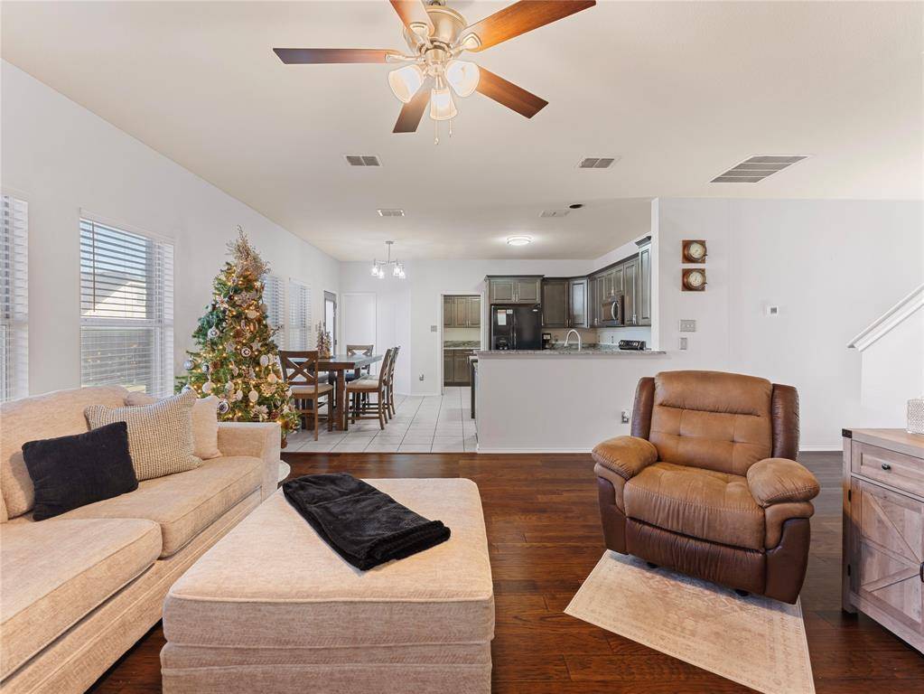 Waxahachie, TX 75165,203 Stampede Street