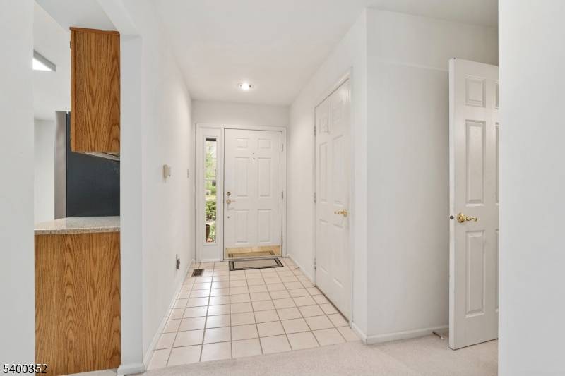 Lambertville City, NJ 08530,11 Sturbridge Ct