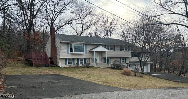 Woodland Park, NJ 07424,1 Gray Terr