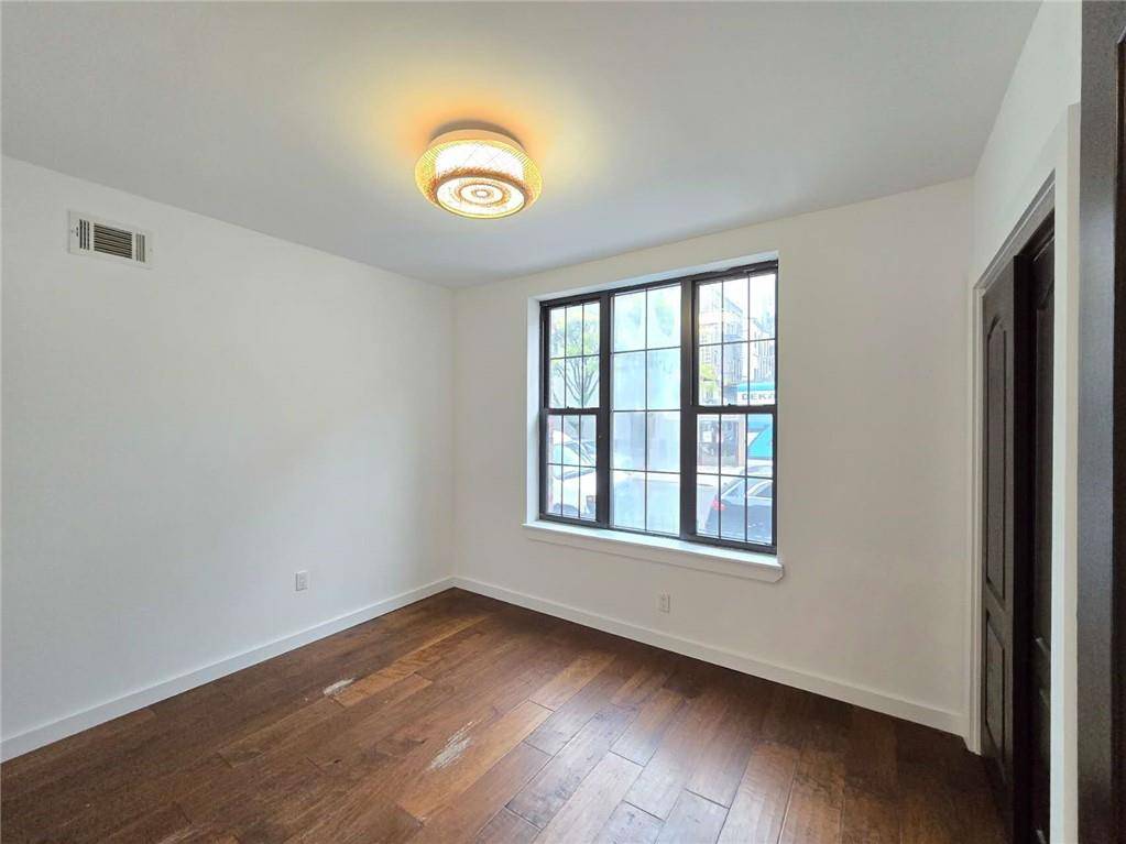 Brooklyn, NY 11206,151 Noll ST