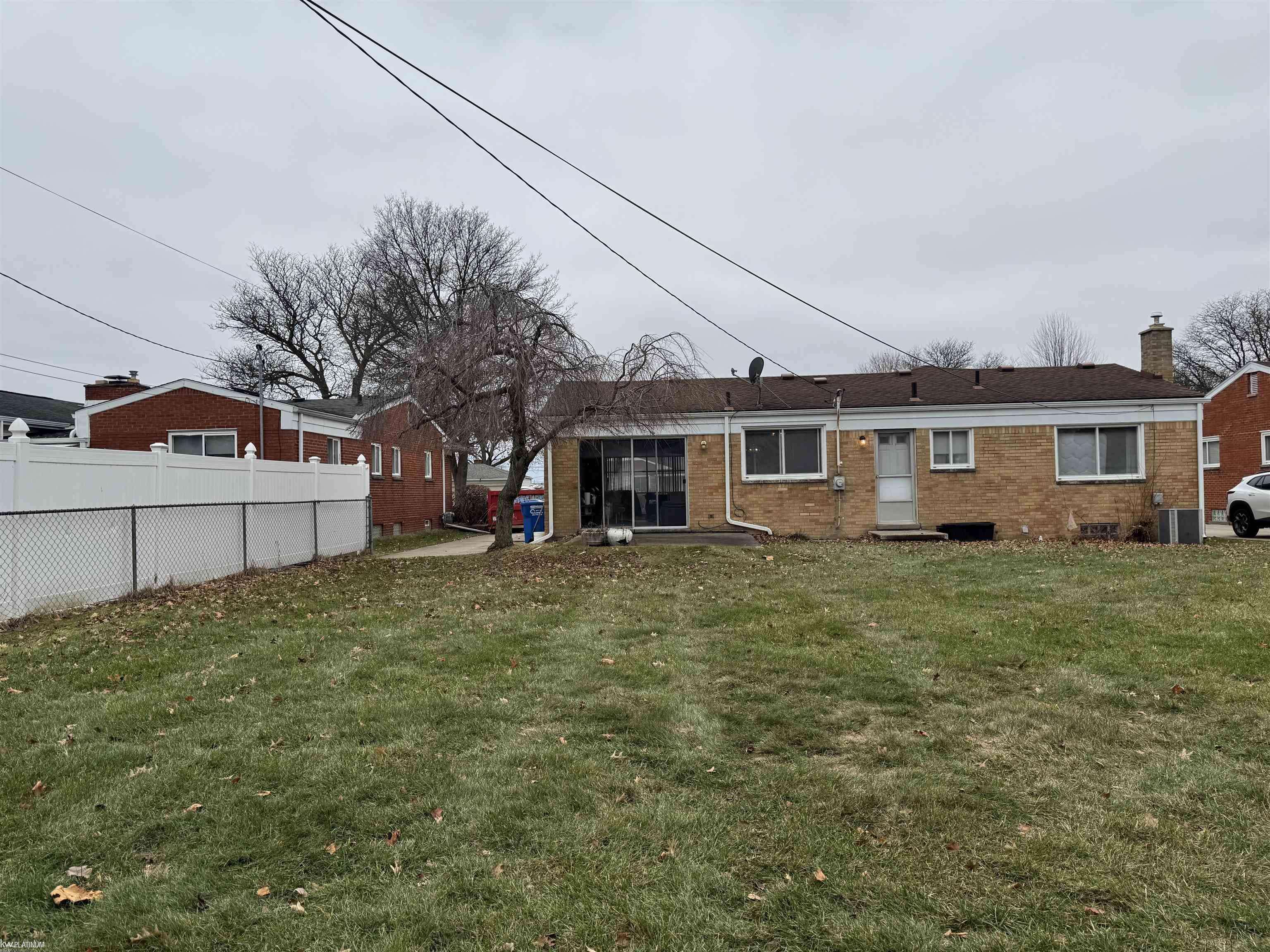 Warren, MI 48093,29134 Bonnie DR