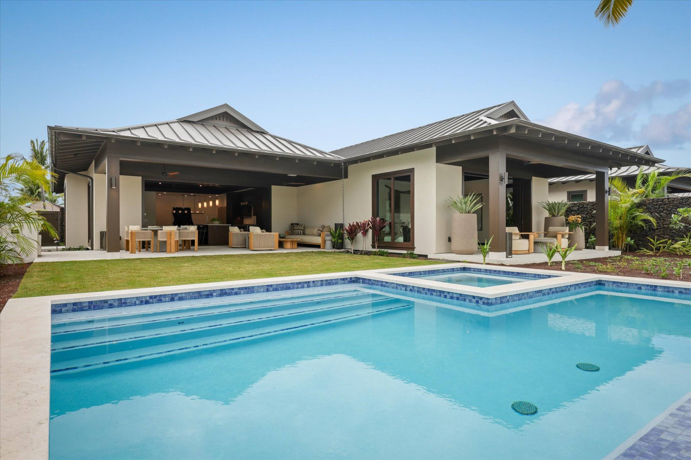 Kailua Kona, HI 96740,73-4431 LEMI PL #33