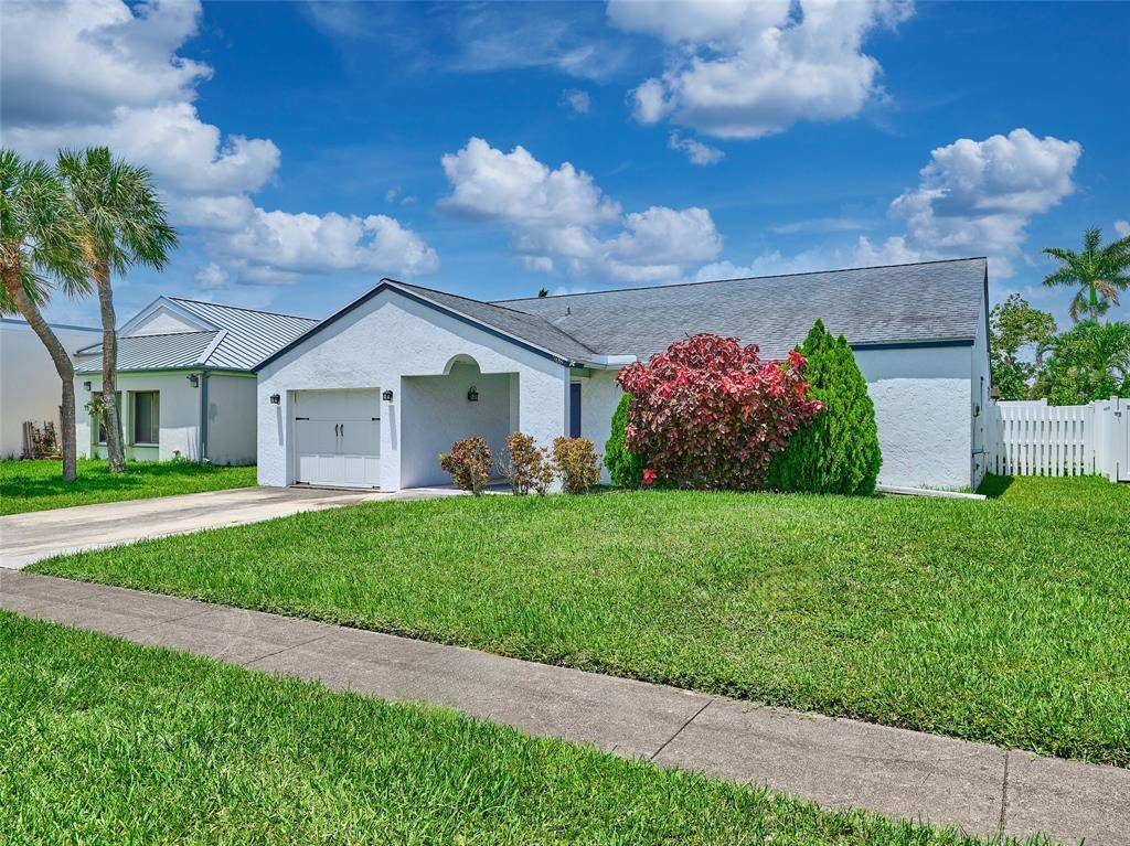 Dania Beach, FL 33004,708 SE 3rd Ct
