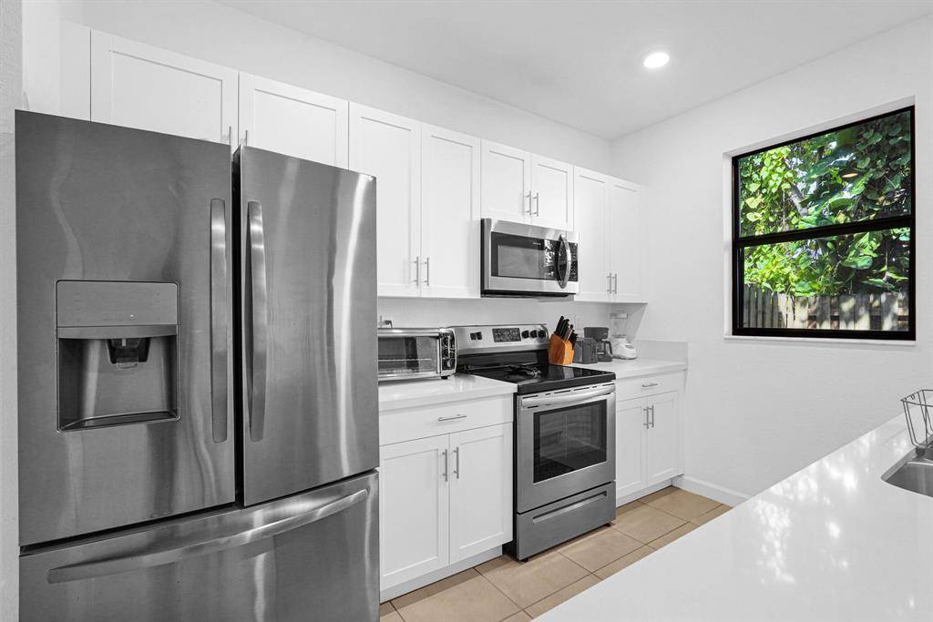 Fort Lauderdale, FL 33312,1901 SW 5th Ct