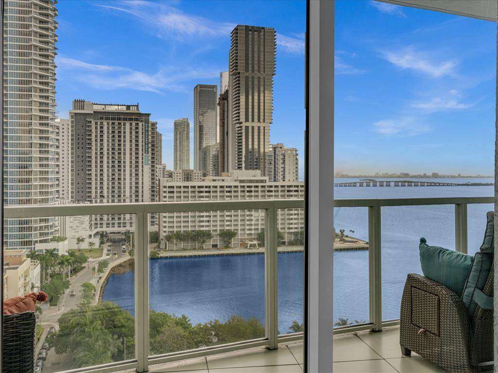 Miami, FL 33132,1900 N Bayshore Dr #1504