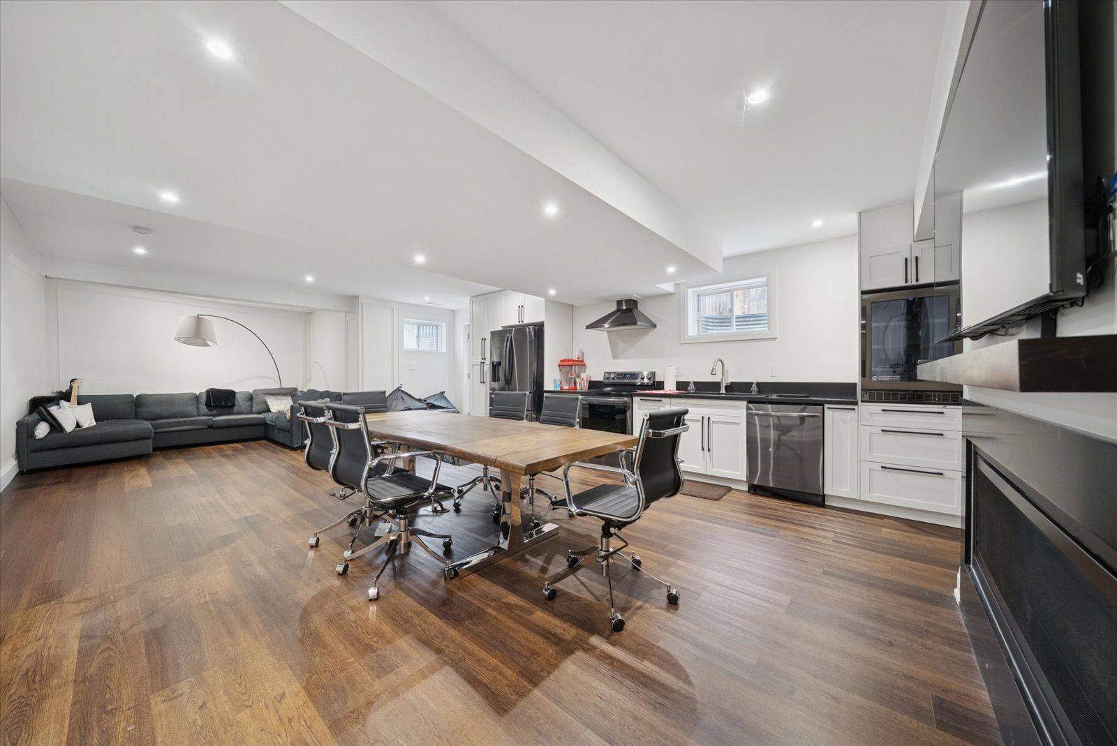 Markham, ON L3R 2H2,312 Main ST #Basement