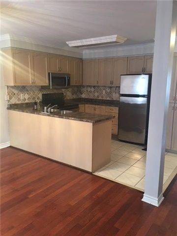 Brampton, ON L7A 1Y4,42 Heathwood DR