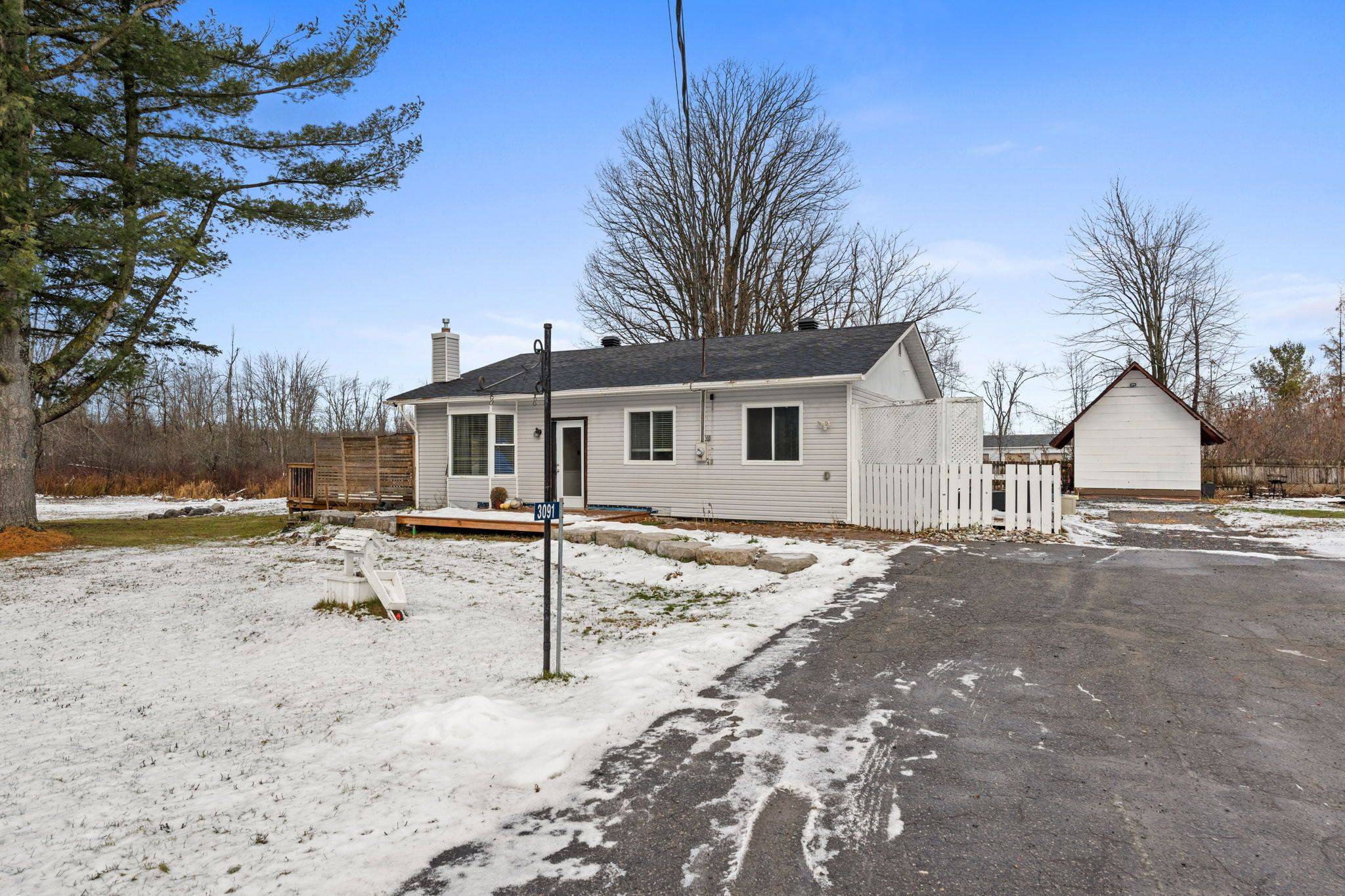 North Grenville, ON K0G 1J0,3091 Cedar Beach LN