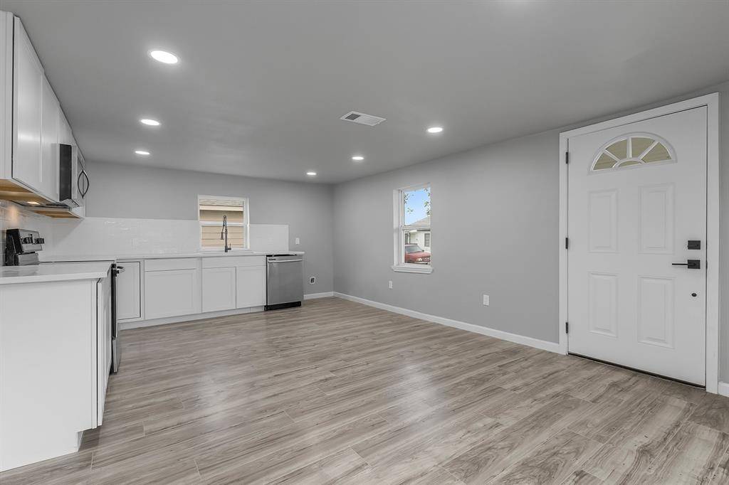 Mckinney, TX 75069,803 Main Street