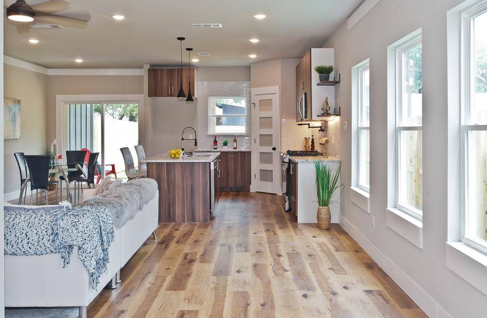 Dallas, TX 75208,717 Sunset Avenue