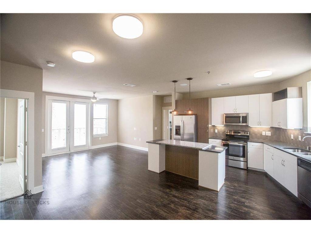 Dallas, TX 75206,1965 Matilda Street #316