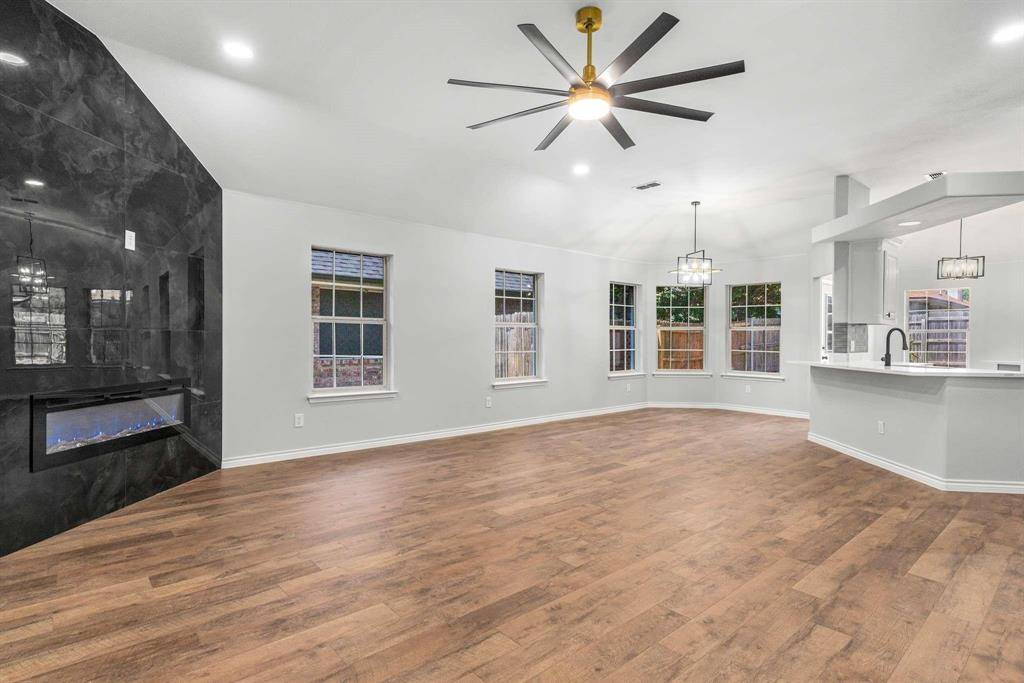 Fort Worth, TX 76118,8637 Creede Trail