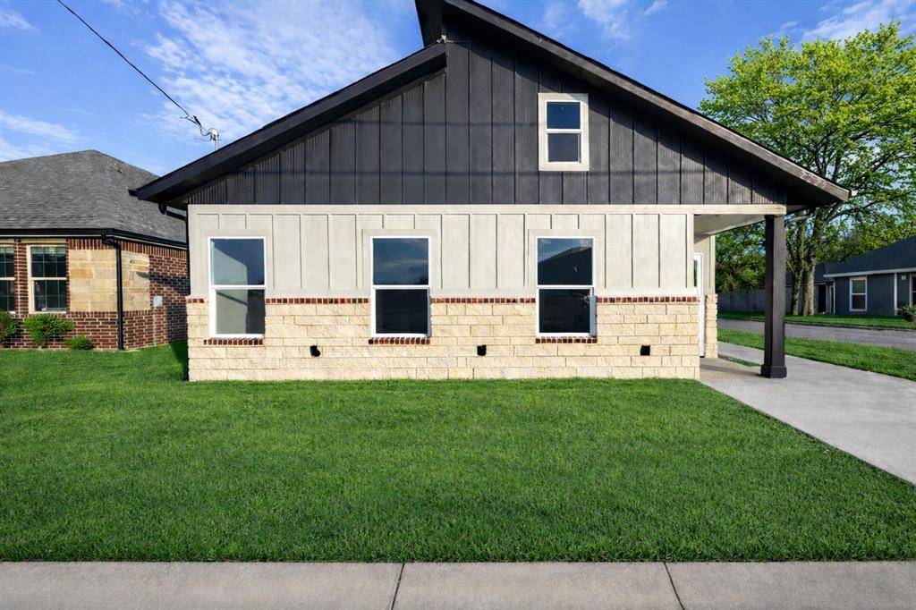 Greenville, TX 75401,2225 College