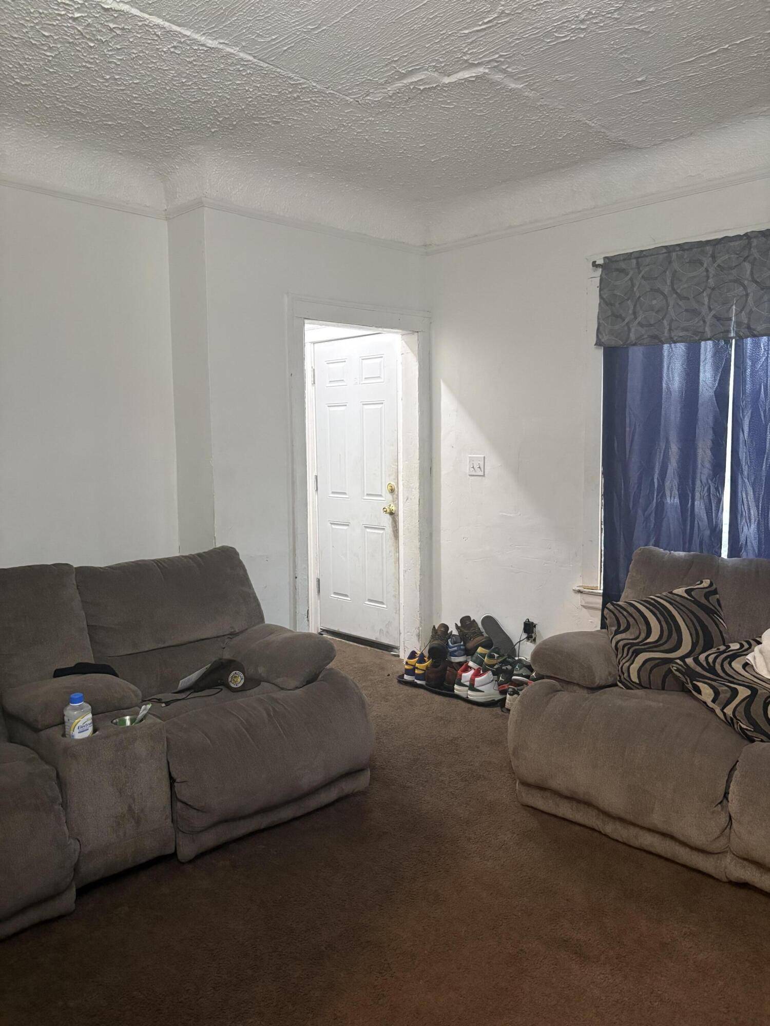 Detroit, MI 48205,18709 Goulburn ST