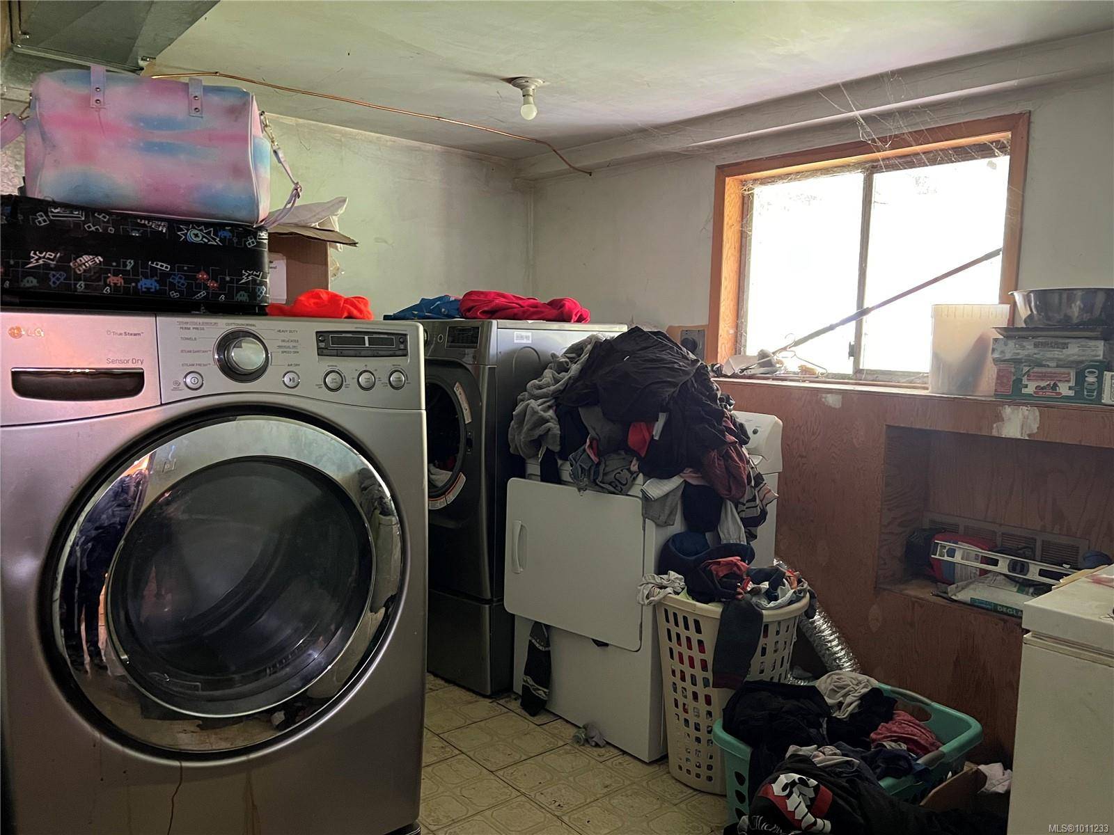 Zeballos, BC V0P 2A0,619 Keno Cres