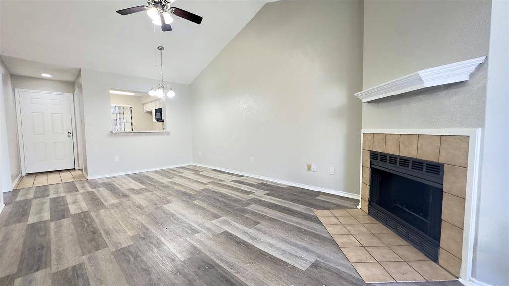 Dallas, TX 75243,9601 Forest Lane #323