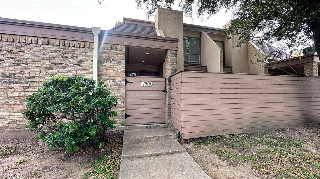 Dallas, TX 75220,3045 Park Lane #1060