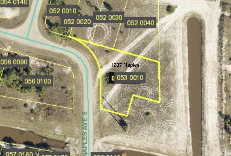 Lehigh Acres, FL 33913,1237 Naples Ave S