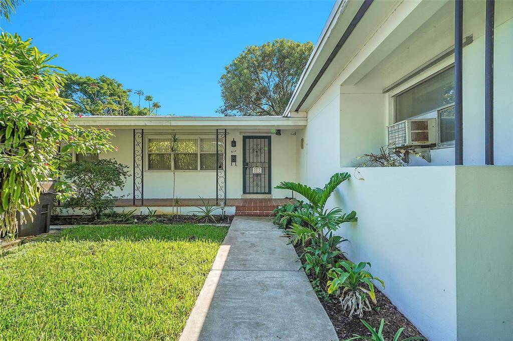 Hollywood, FL 33020,917 N 17th Ave