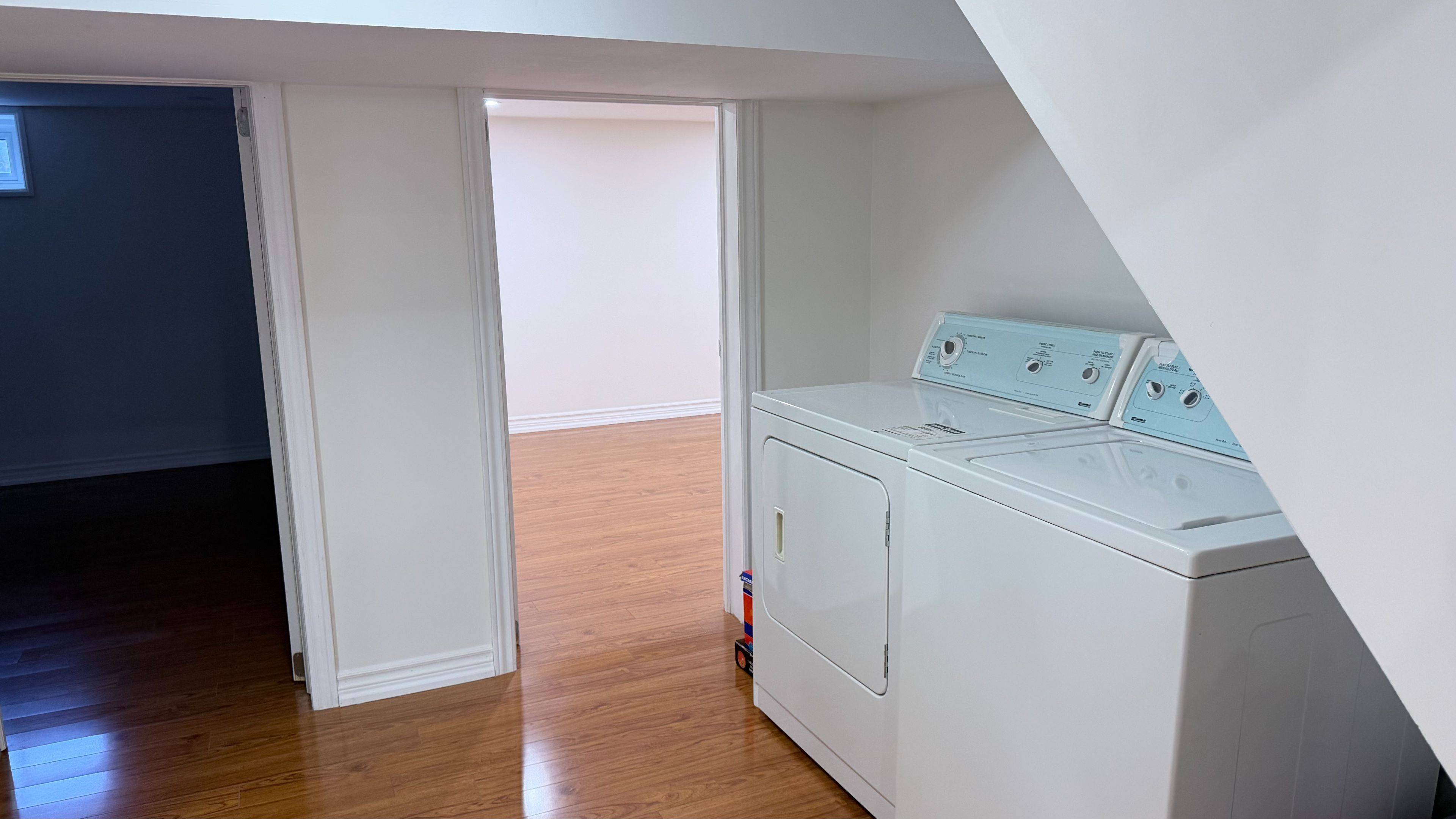 Hamilton, ON L8E 4M2,299 Hemlock AVE #lower