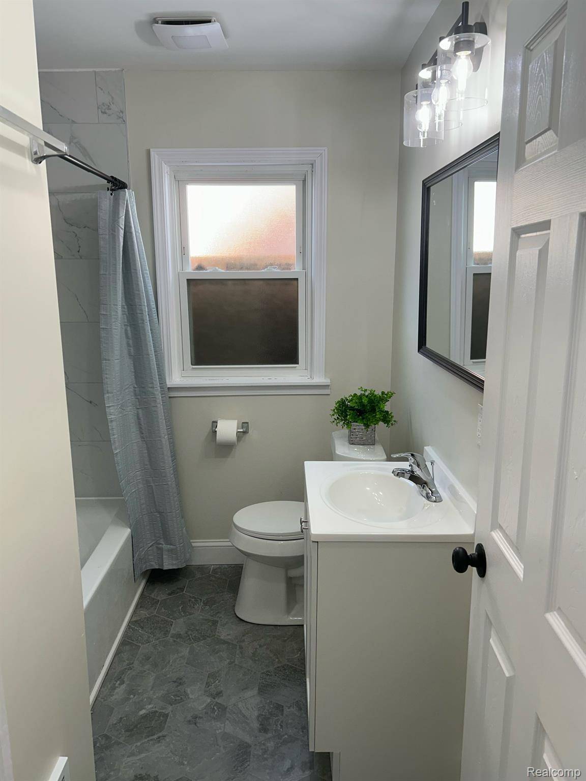 Detroit, MI 48235,20266 FORRER ST