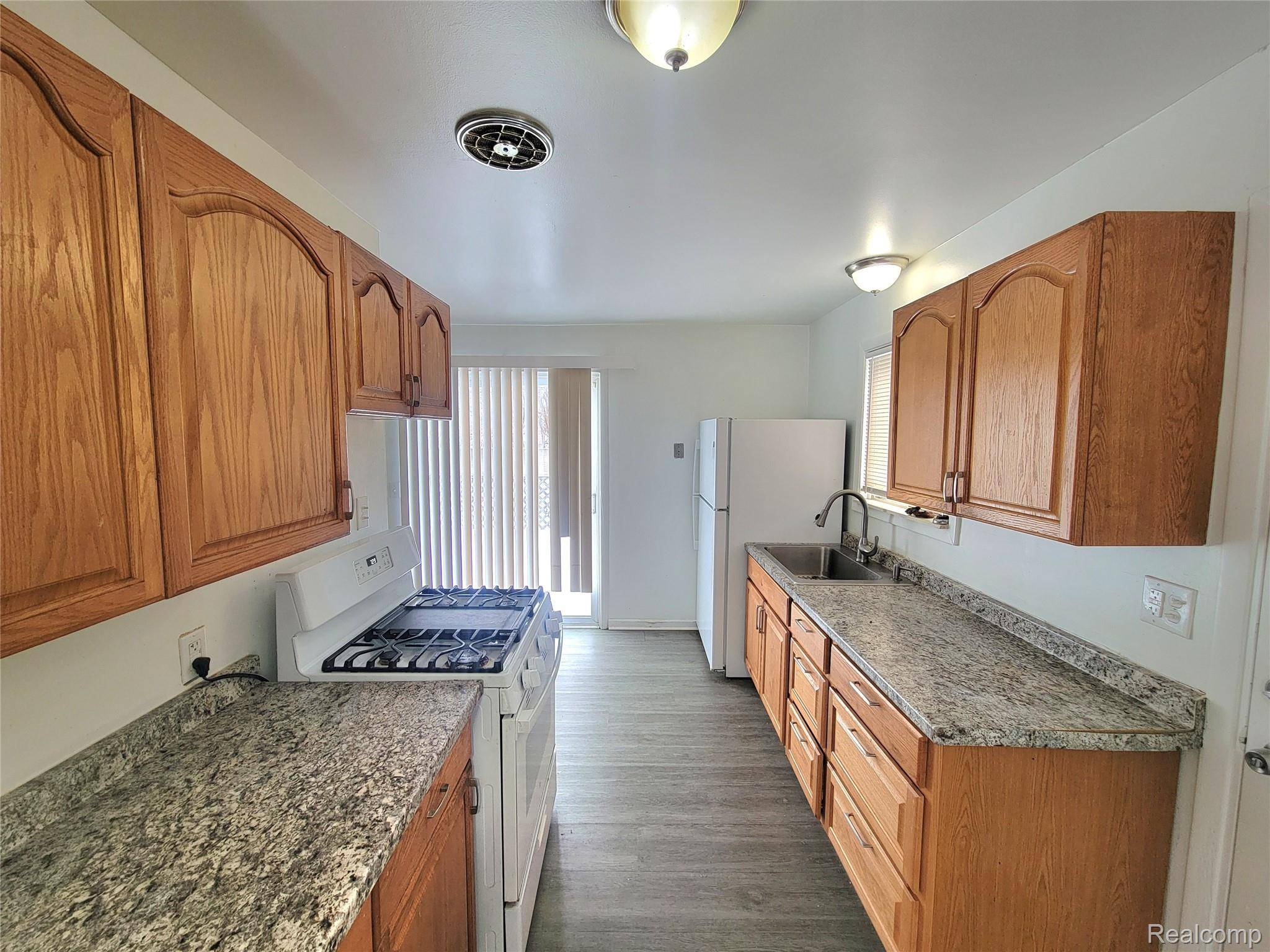 Warren, MI 48091,22321 Logue AVE