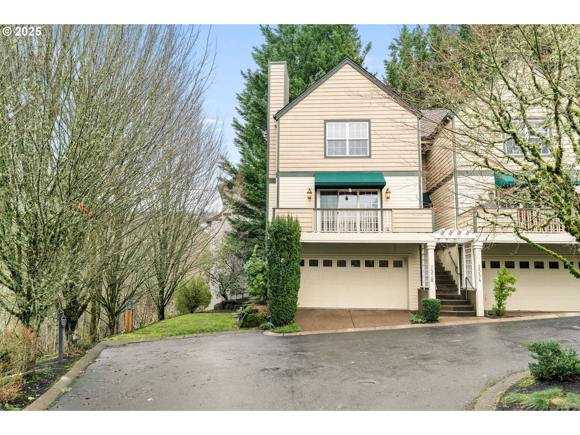 Portland, OR 97229,2338 NW EDGEWOOD PL #32
