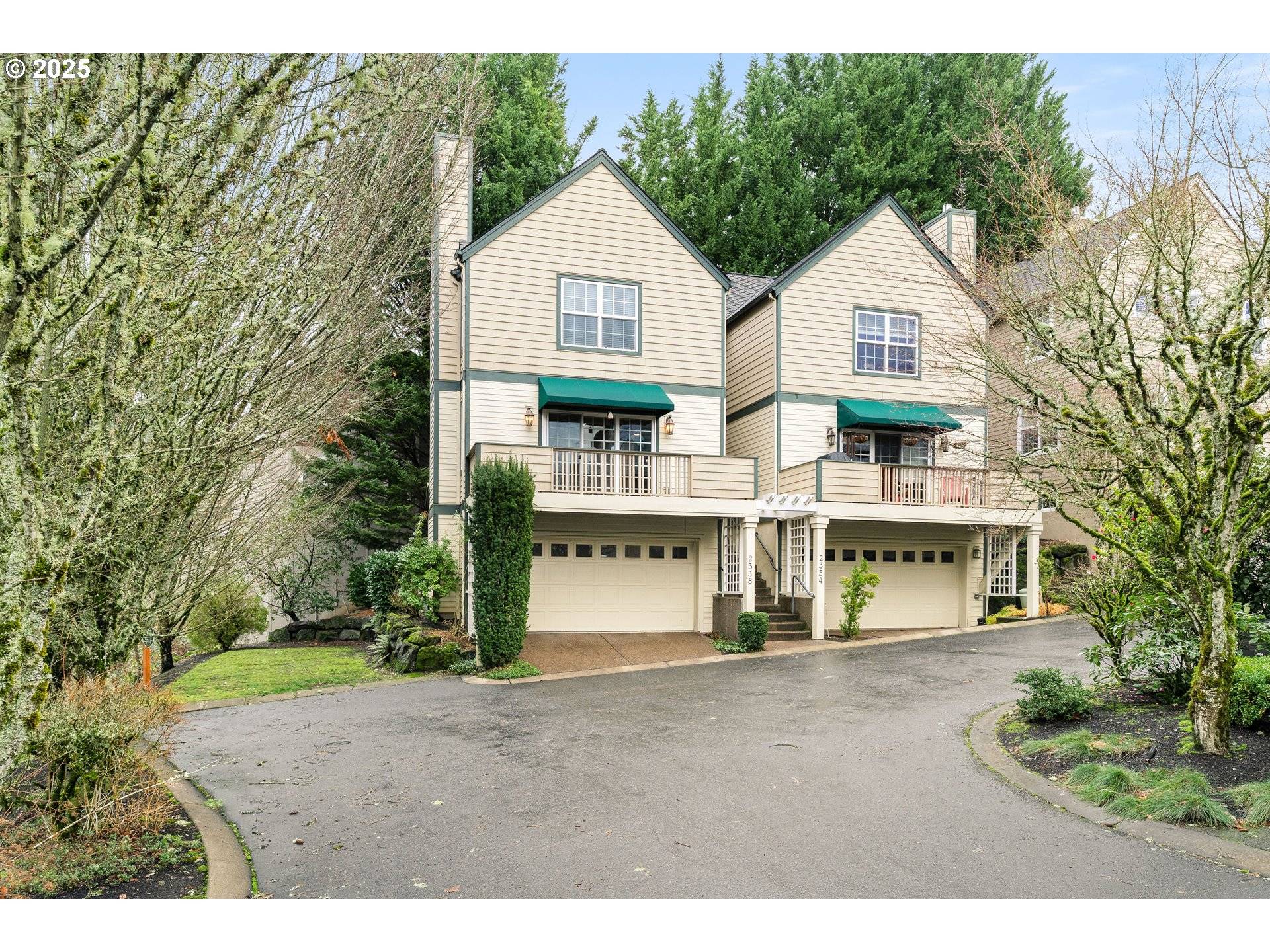 Portland, OR 97229,2338 NW EDGEWOOD PL #32