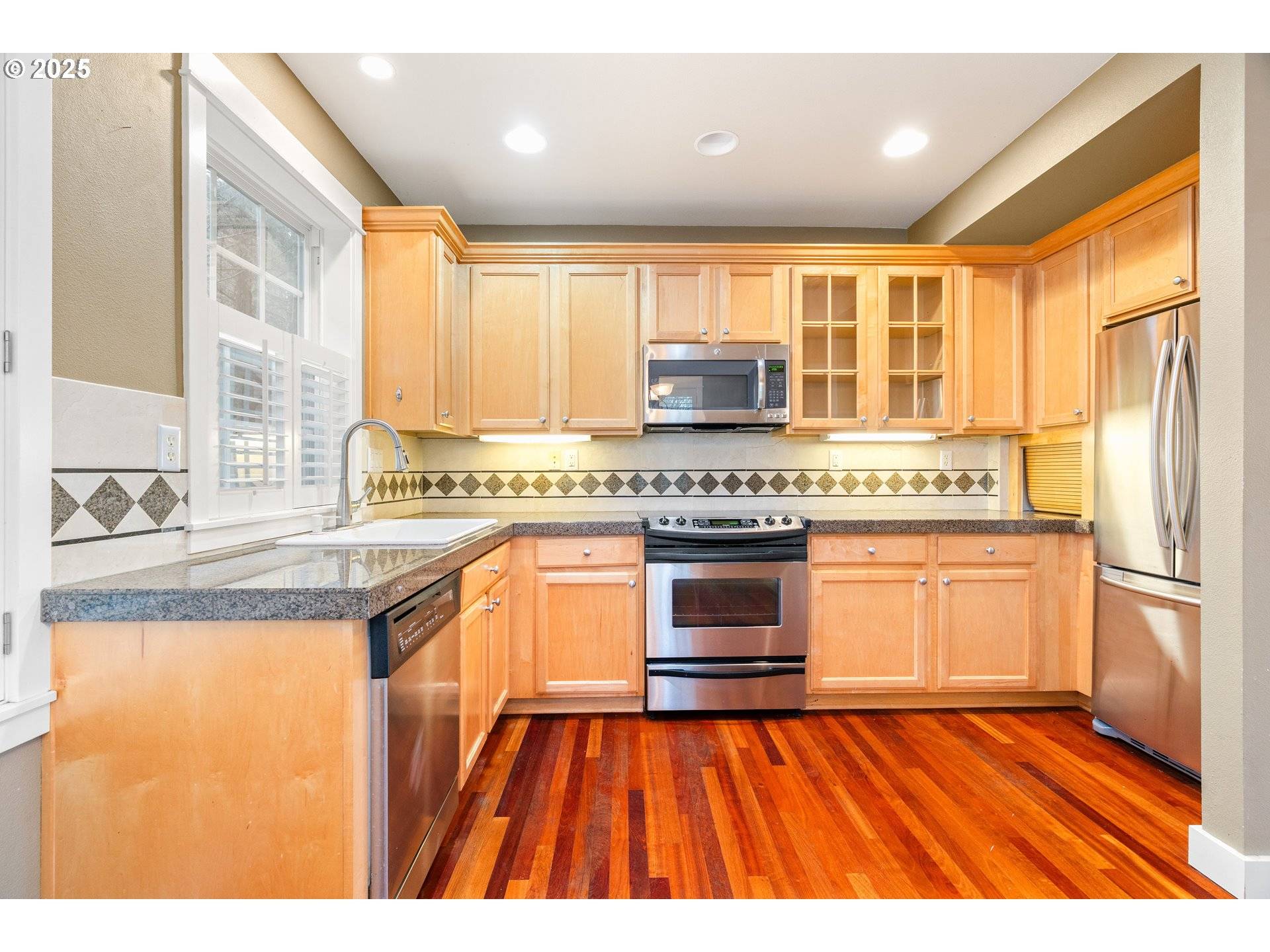 Portland, OR 97229,2338 NW EDGEWOOD PL #32