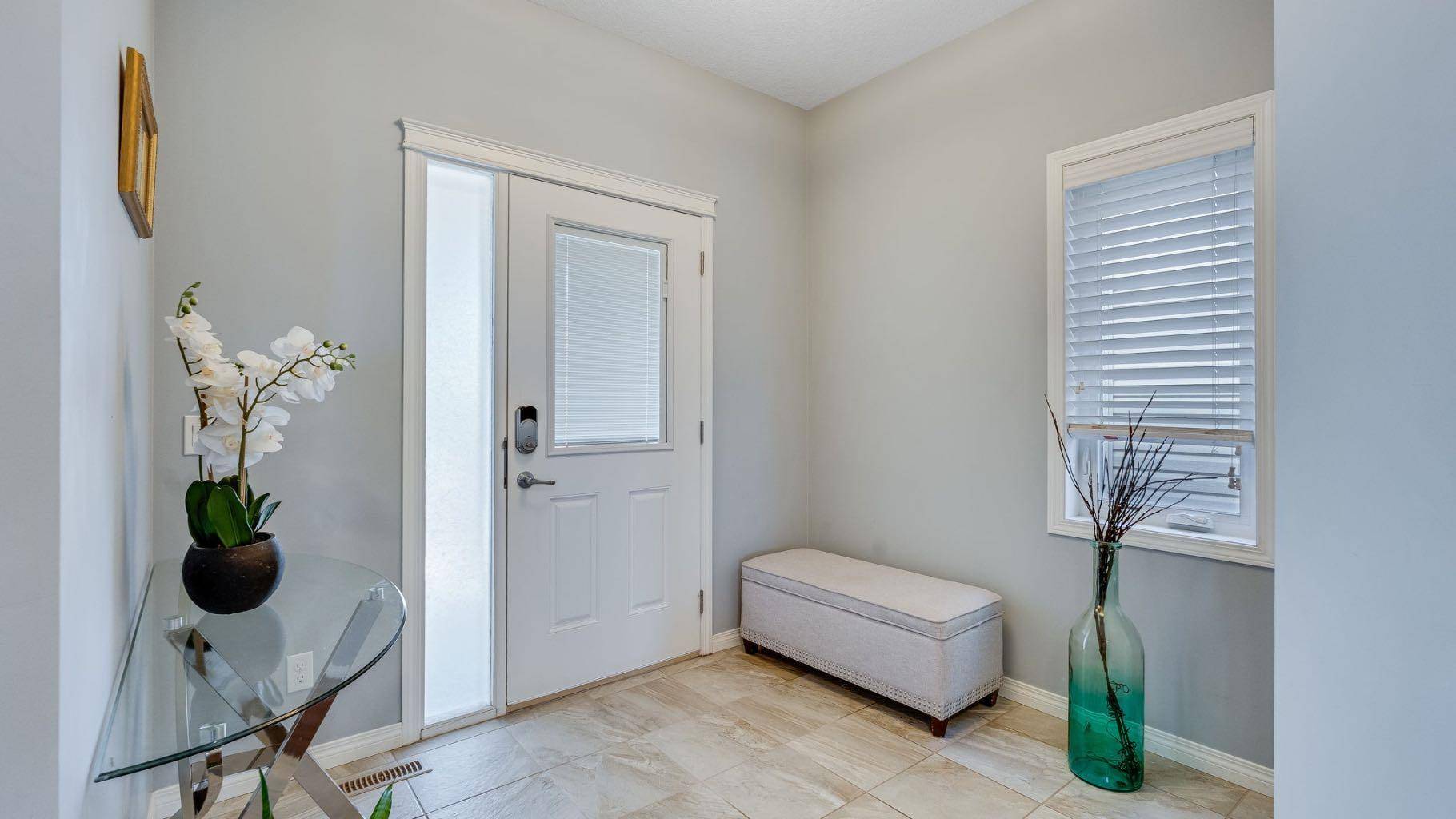 Airdrie, AB T4B 4C1,343 Hillcrest HTS SW