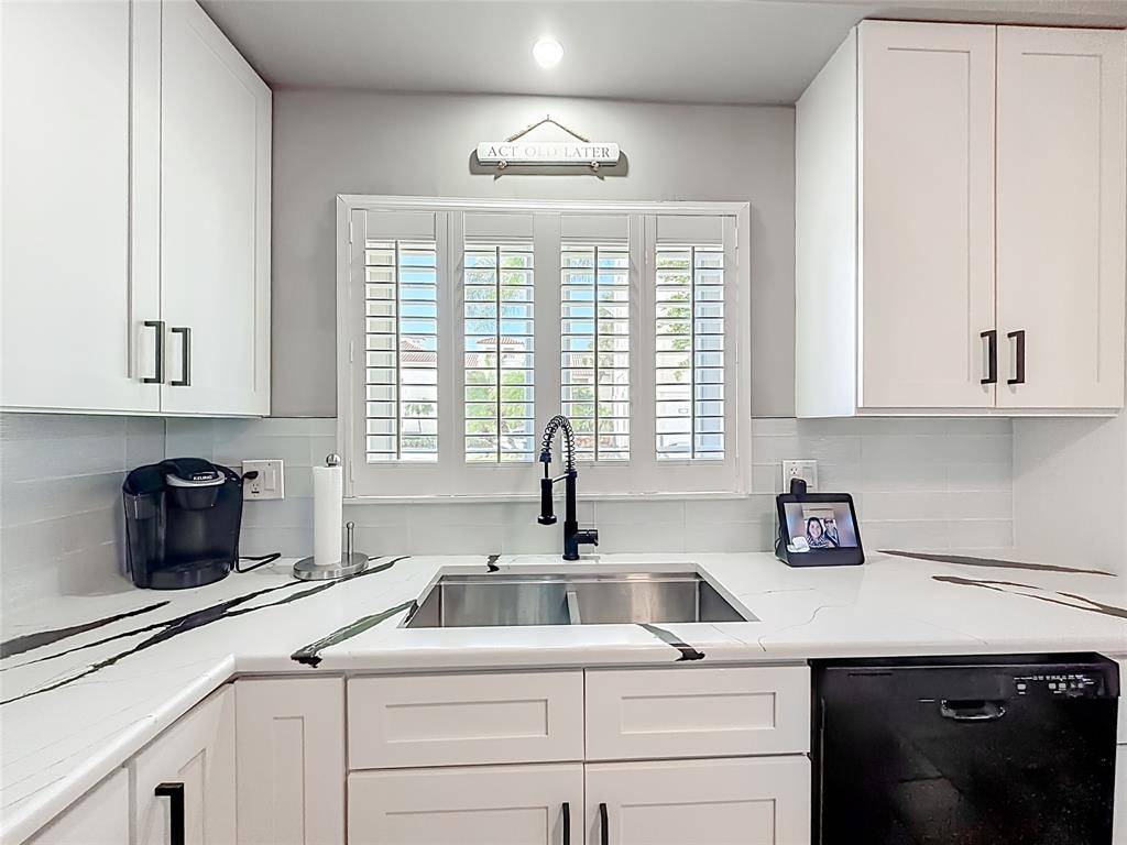 Vero Beach, FL 32967,5040 Harmony Cir #108