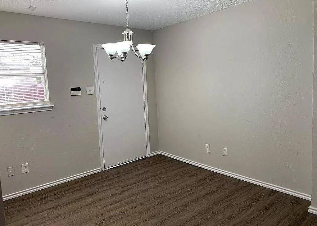 Fort Worth, TX 76102,826 Samuels Avenue