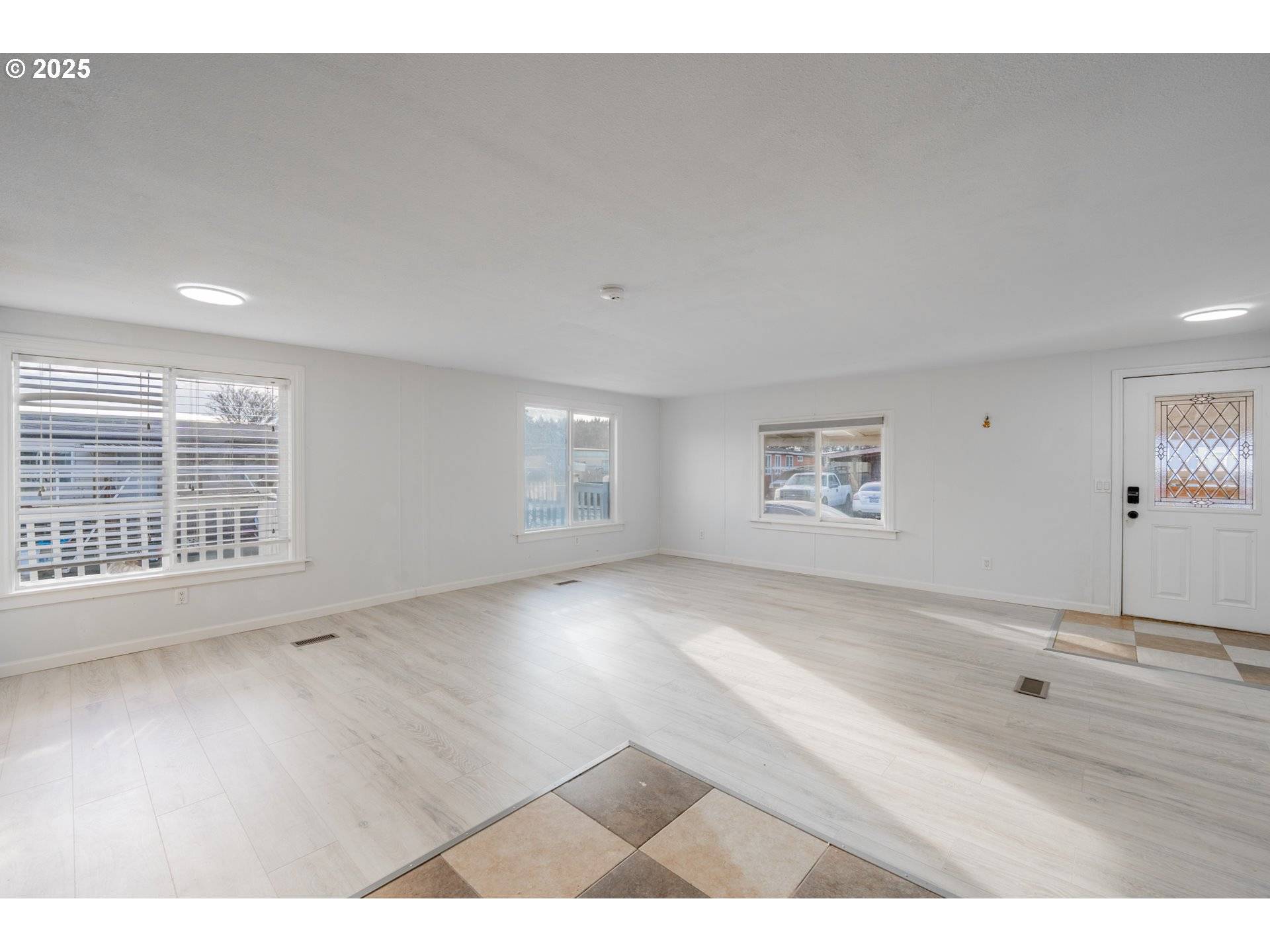 Hubbard, OR 97032,3289 ASH ST #61