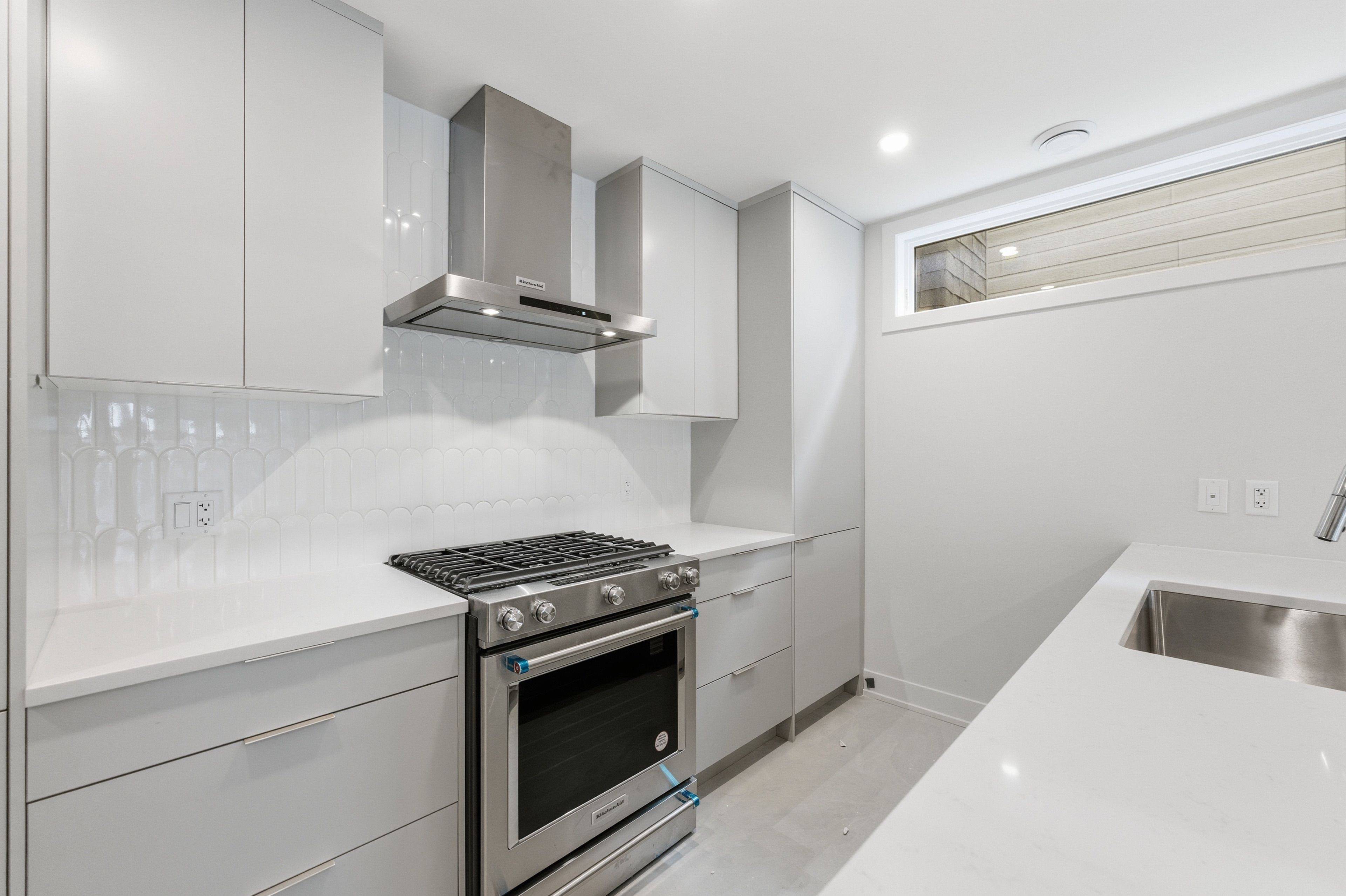 Carlingwood - Westboro And Area, ON K2A 1Z8,514 Roosevelt AVE ##B