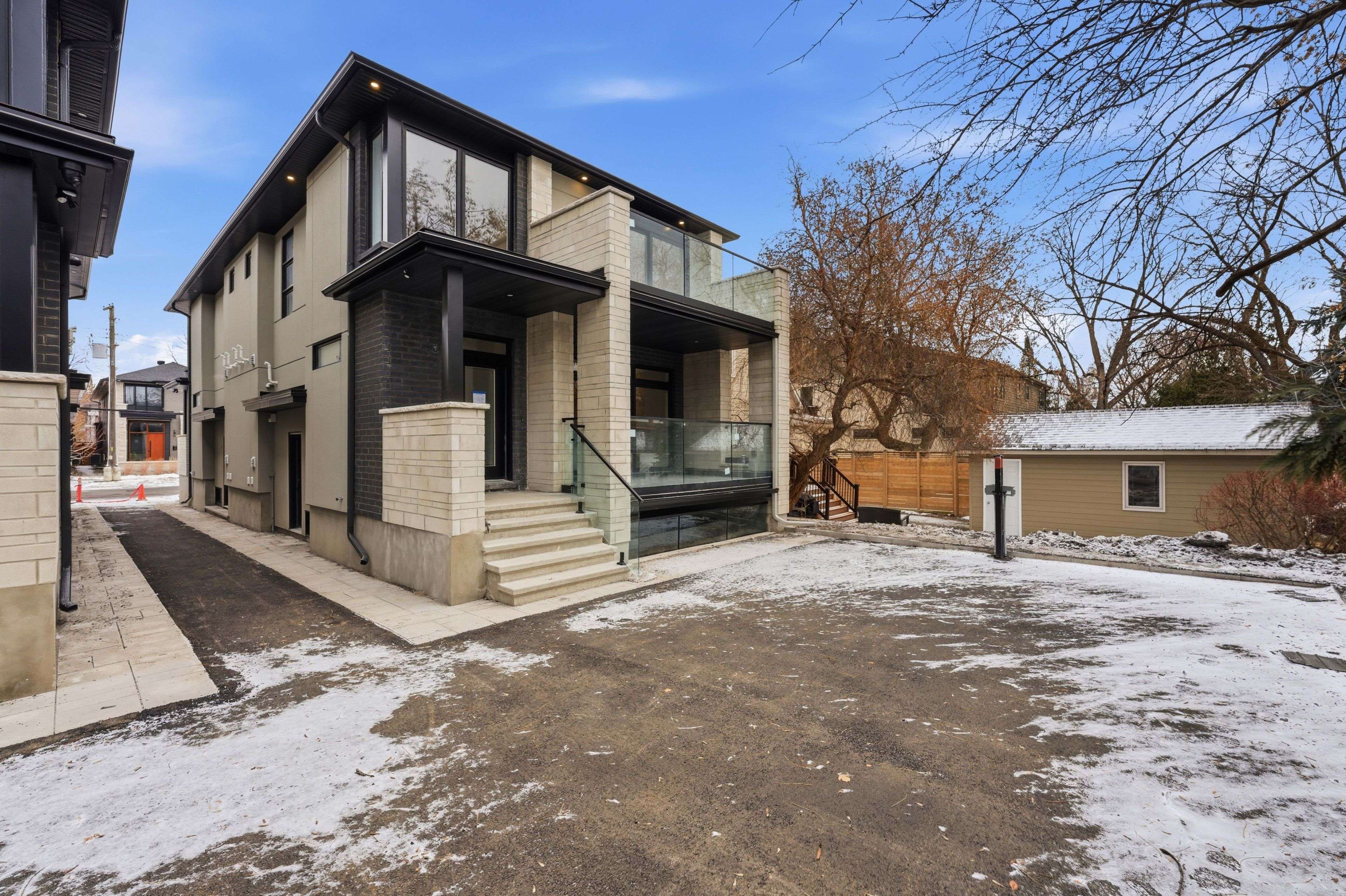 Carlingwood - Westboro And Area, ON K2A 1Z8,514 Roosevelt AVE ##B