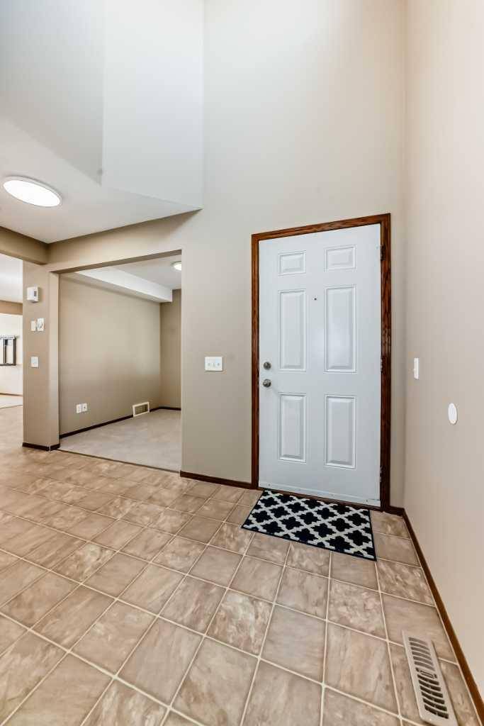 Red Deer, AB T4P 3Z8,6220 Orr DR #144