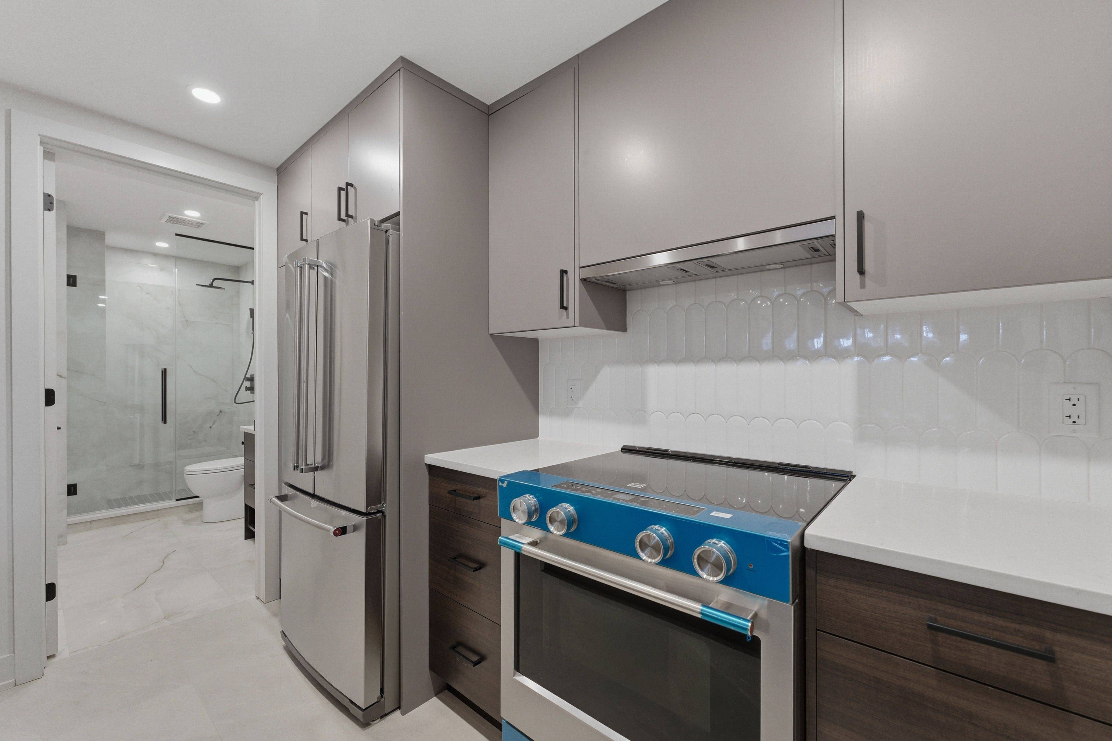 Carlingwood - Westboro And Area, ON K2A 1Z8,514 Roosevelt AVE ##C