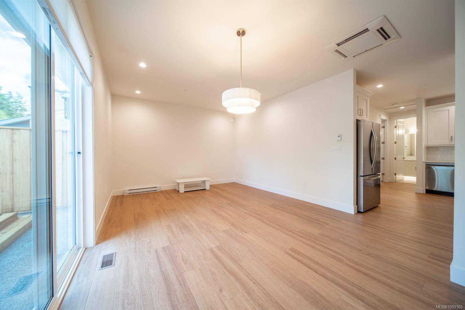 Parksville, BC V9P 1H3,247 Finholm St #B/D