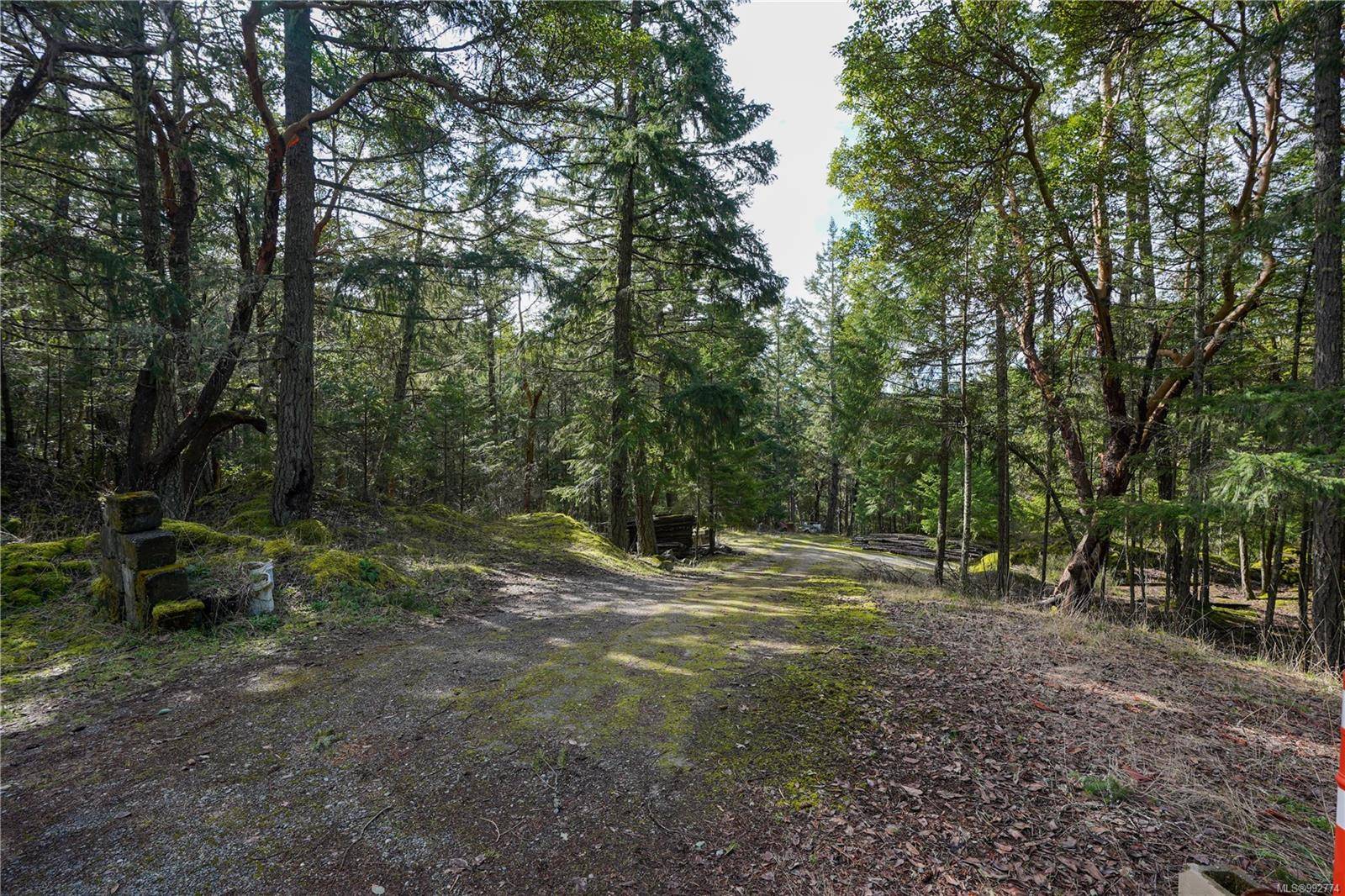 Highlands, BC V9B 6E5,1026 Viart Rd