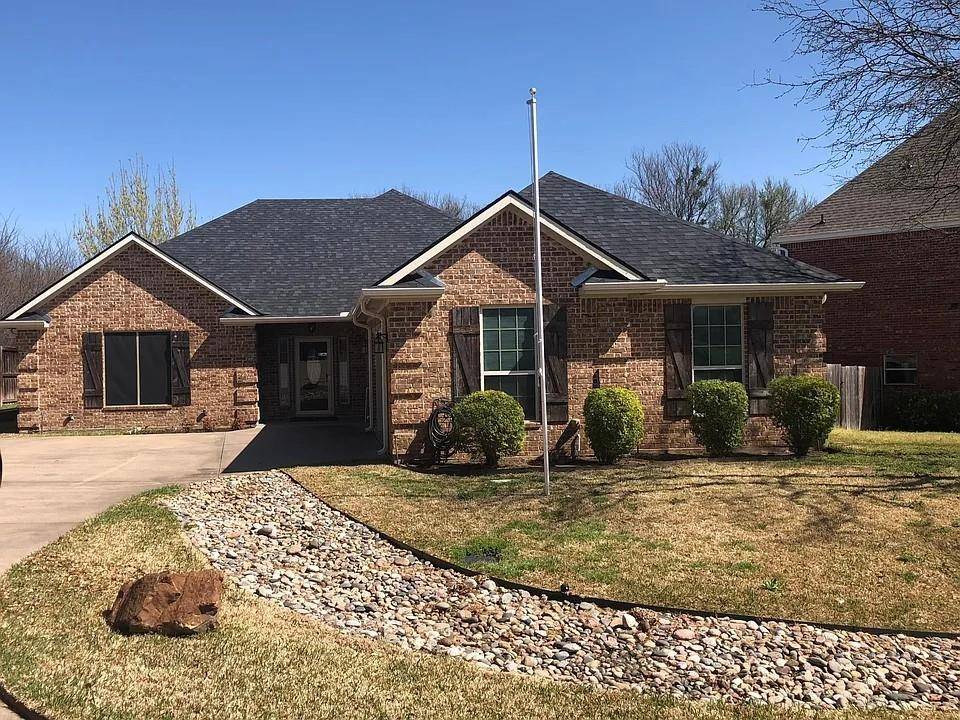 Sherman, TX 75092,3109 Preston Club Drive