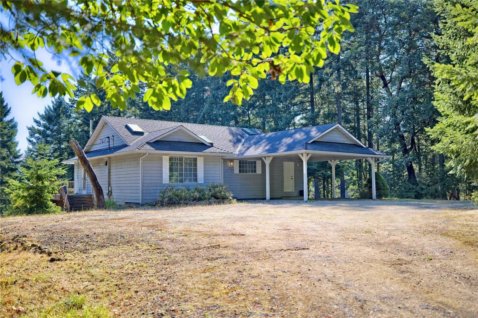 Salt Spring, BC V8K 1G8,229 Cormorant Cres